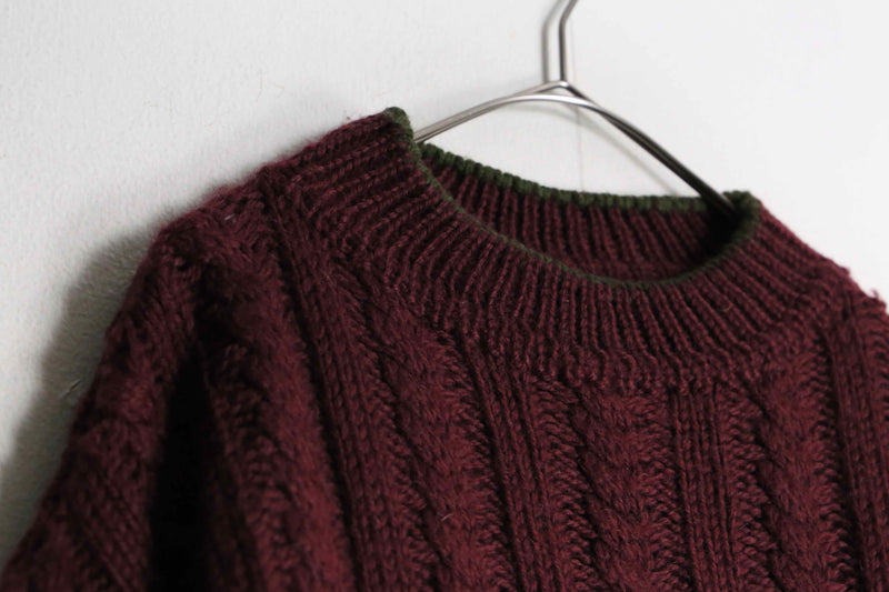 " Timberland" wine read line design wool knit