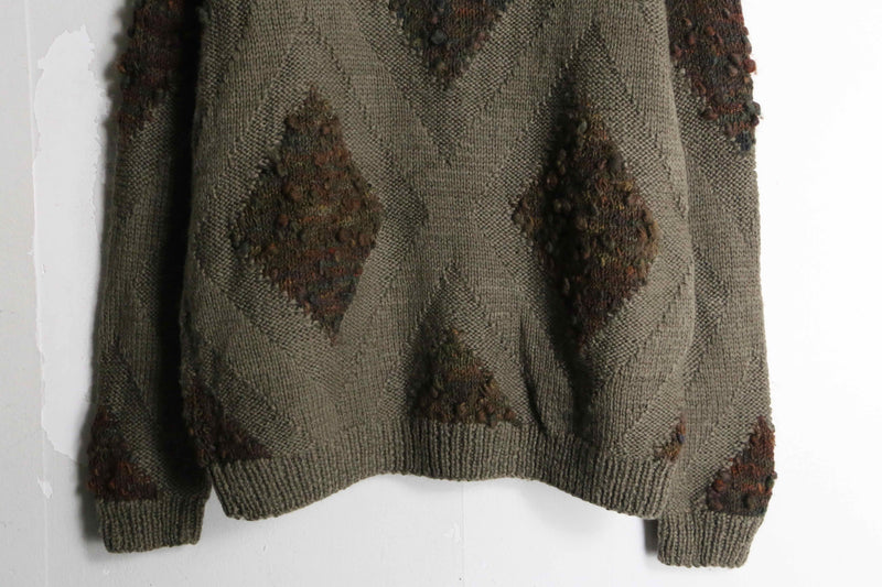 khaki green base argyle knit