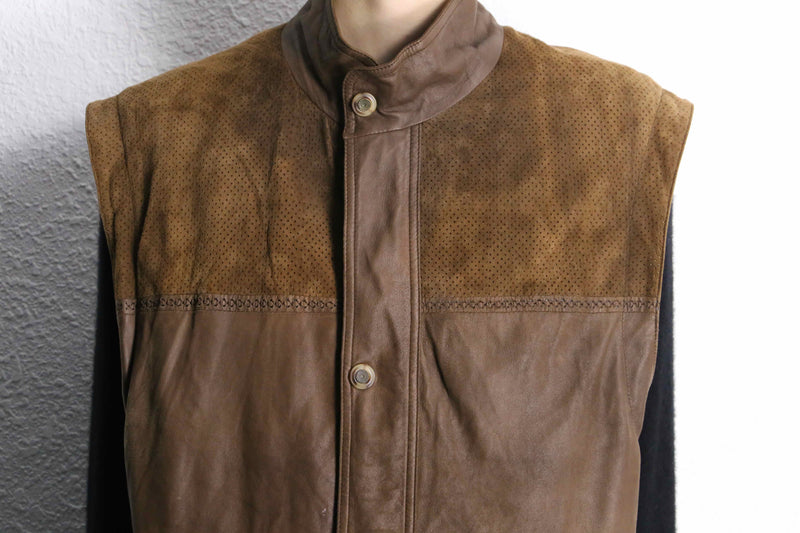 suede × leather combi vest