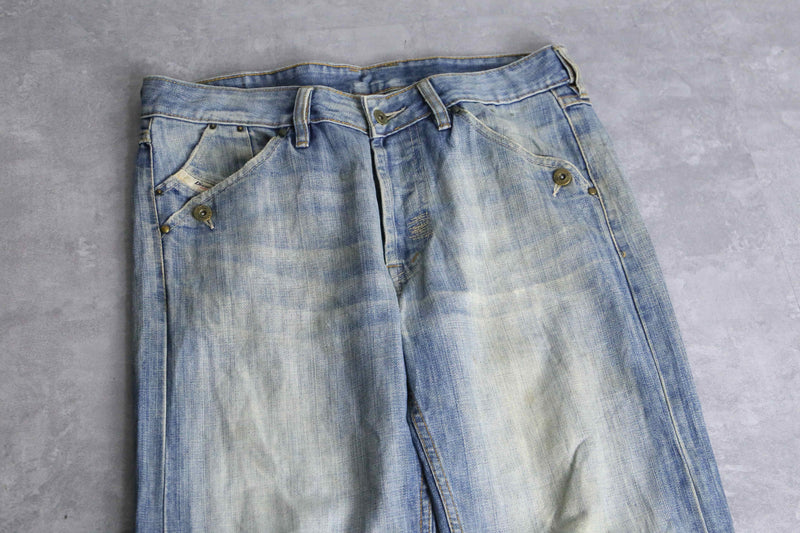 "DIESEL" blue color tapered denim pants