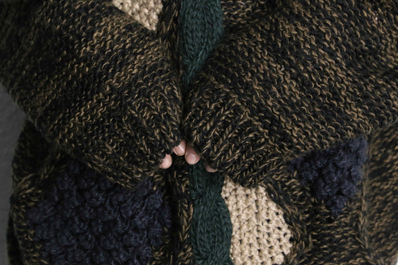 design switch cable pattern crew neck knit