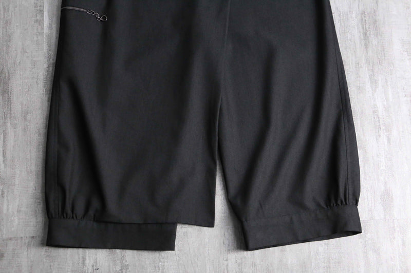asymmetry design cropped length sarrouel pants