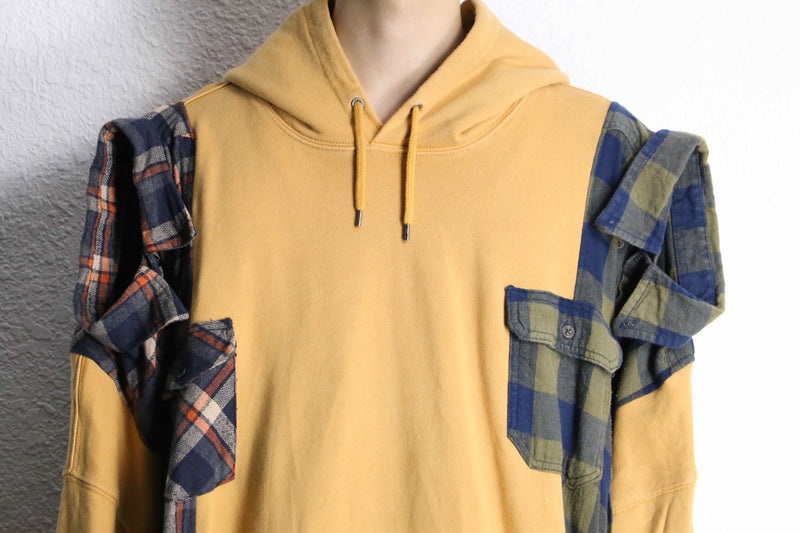 "Re:make" shirt docking hoodie