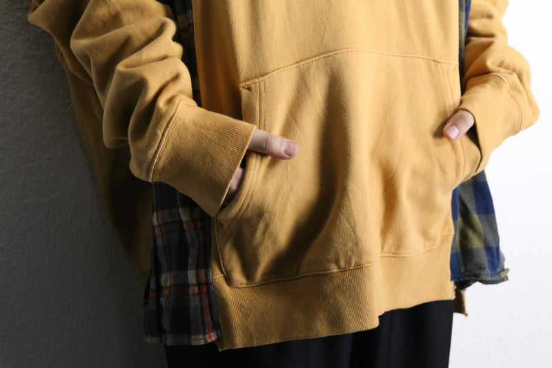 "Re:make" shirt docking hoodie