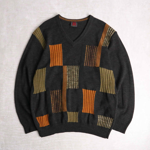 square patchwork design Ｖneck knit