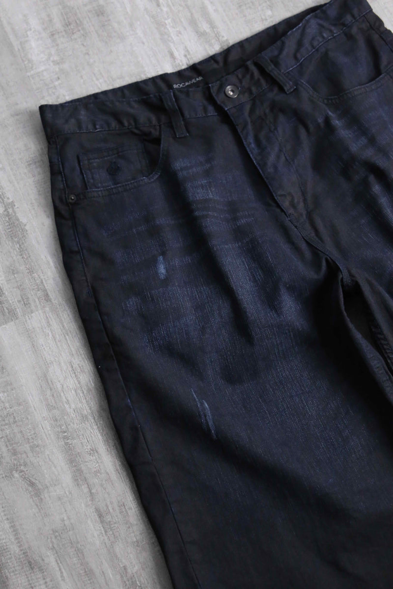 "ROCA WEAR" black good aging denim shorts
