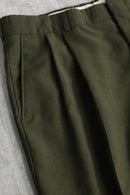 “Levi’s TRAVELERS” olive color poly wool trousers