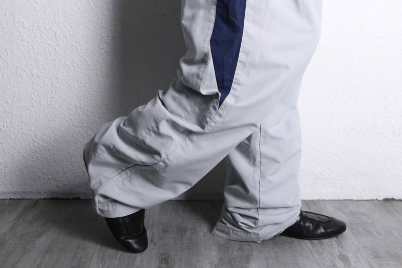 “FILA” navy×gray color track pants