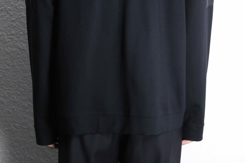 fine gloss black shoulder line hoodie