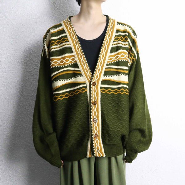 moss green acryl 3D cardigan