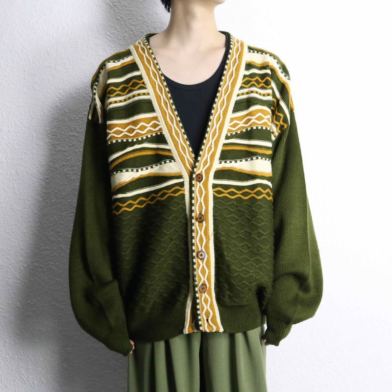 moss green acryl 3D cardigan