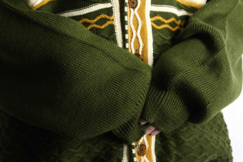 moss green acryl 3D cardigan