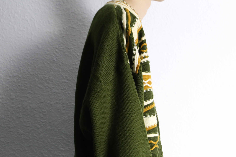 moss green acryl 3D cardigan
