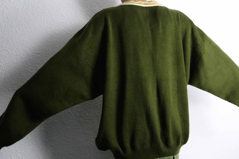 moss green acryl 3D cardigan