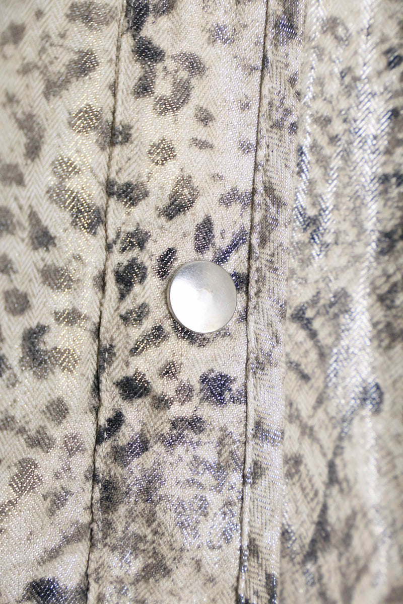 “CHICO’S” python pattern collarless button jacket