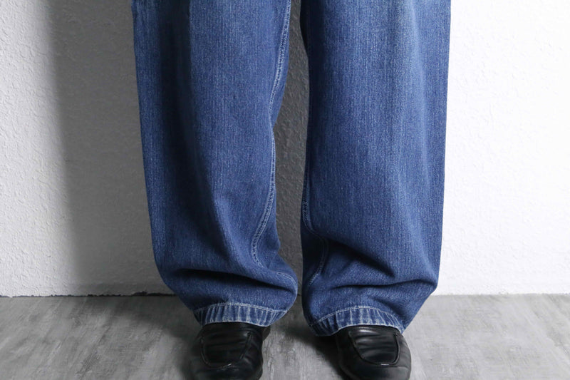 gimmick zip pocket blue denim cargo pants