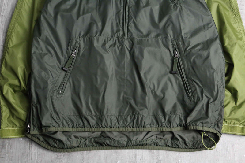 “GAP”green nylon anorak pullover