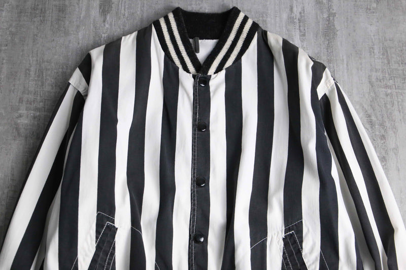 monotone stripe short blouson