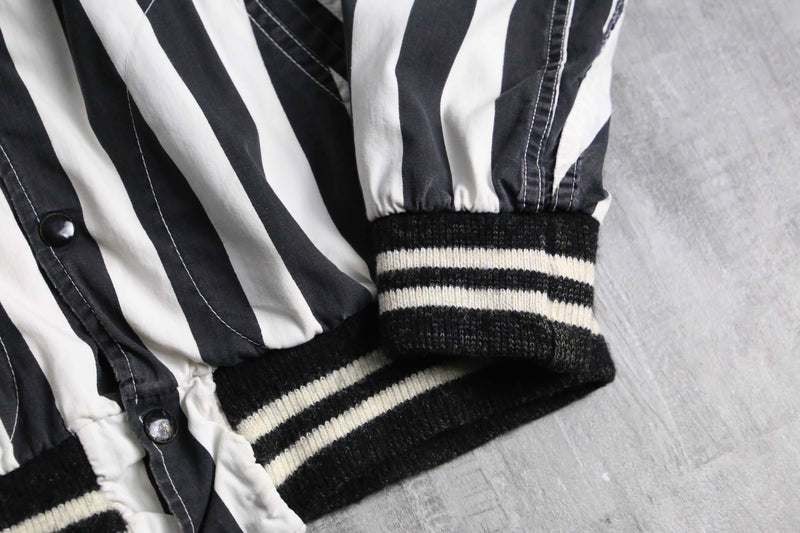 monotone stripe short blouson