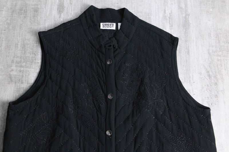 "CHICO'S" rayon botanical quilted vest