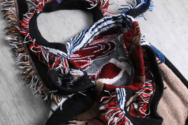 "Re:make" reversible rug bag