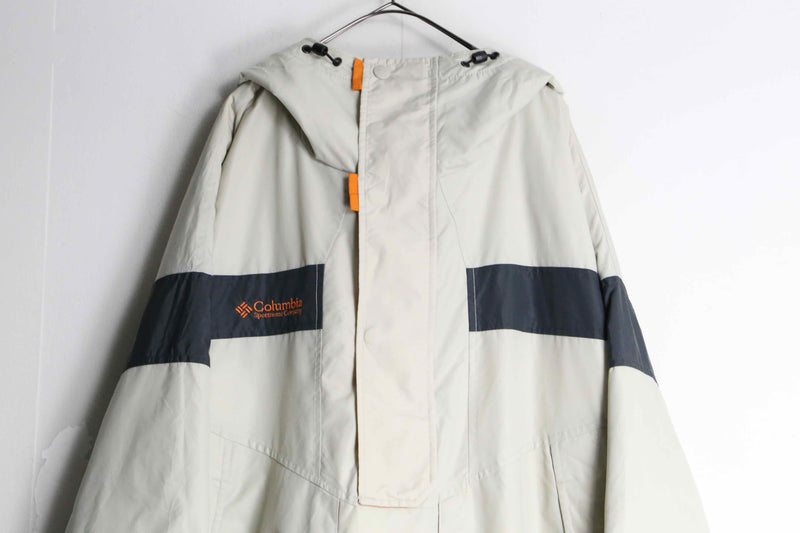 "Columbia" ivory switch design nylon mountain parka