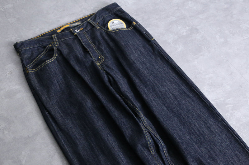 “Levis SILVERTAB” dark color buggy denim pants