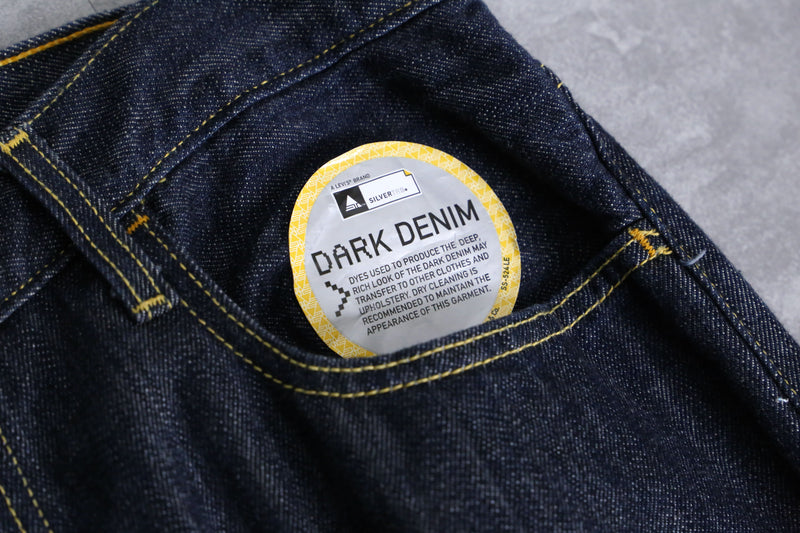 “Levis SILVERTAB” dark color buggy denim pants