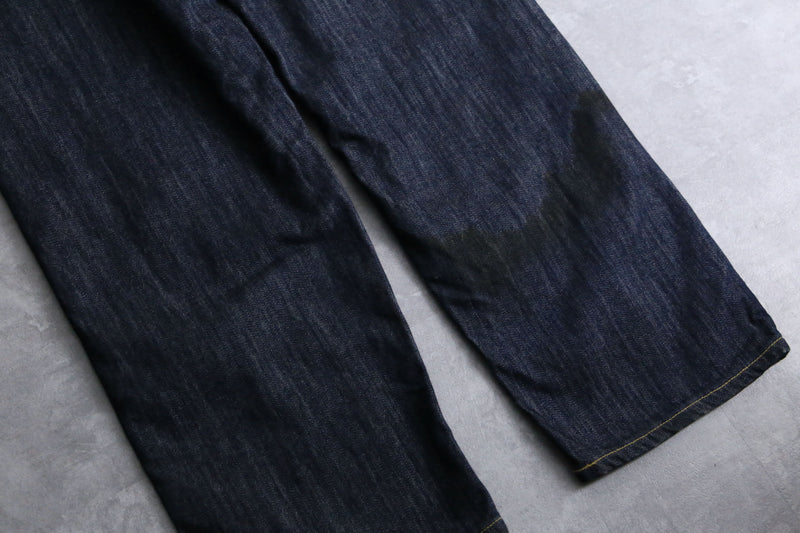 “Levis SILVERTAB” dark color buggy denim pants