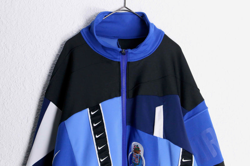 "Re:make" random track jacket