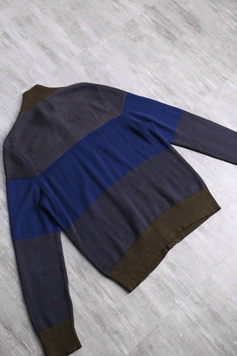 "BANANA REPUBLIC" navy × brown design switch zip knit
