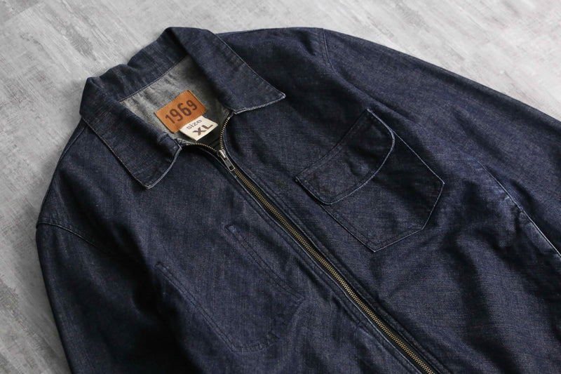 2000s GAP cross cut denim jacket