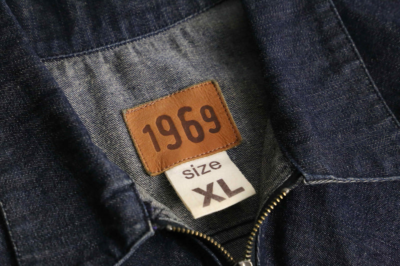 2000s GAP cross cut denim jacket
