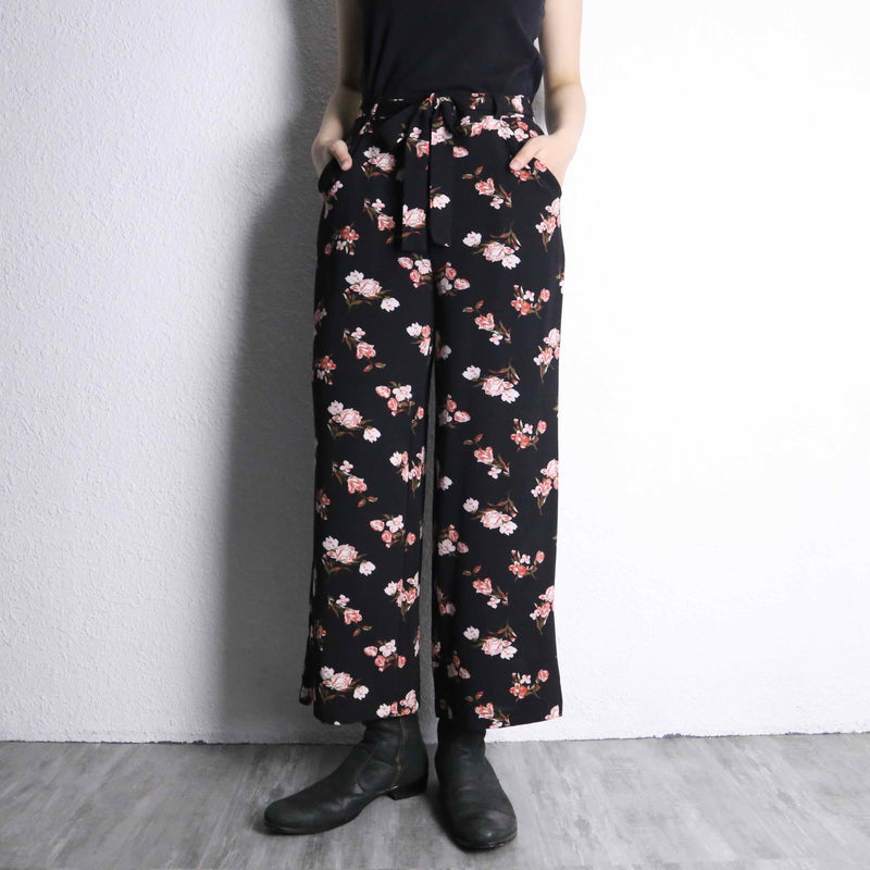 flower pattern cropped easy pants