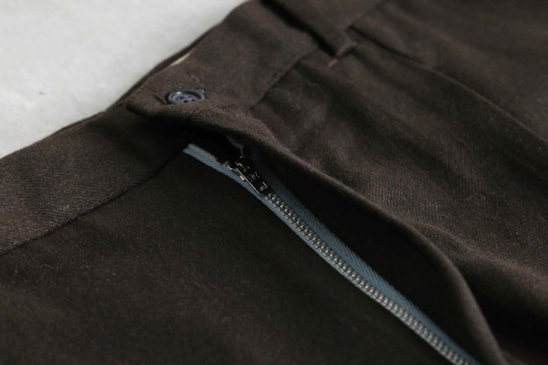 dark brown color wool straight slacks