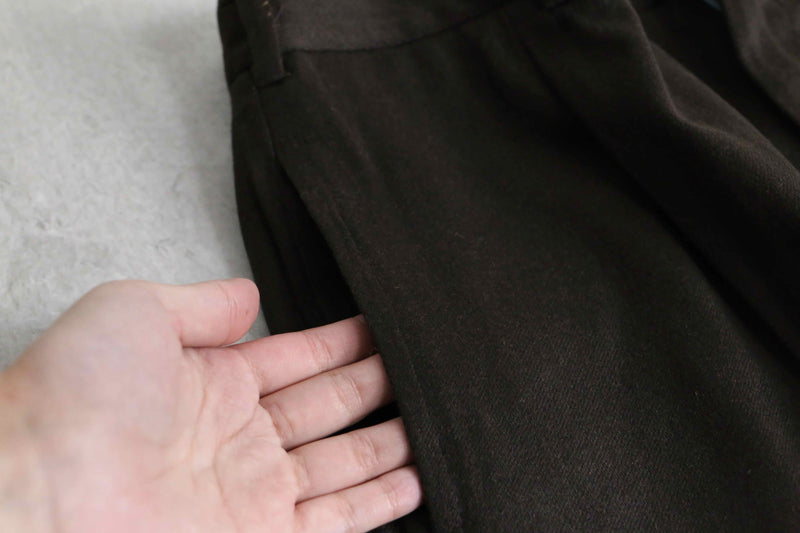 dark brown color wool straight slacks