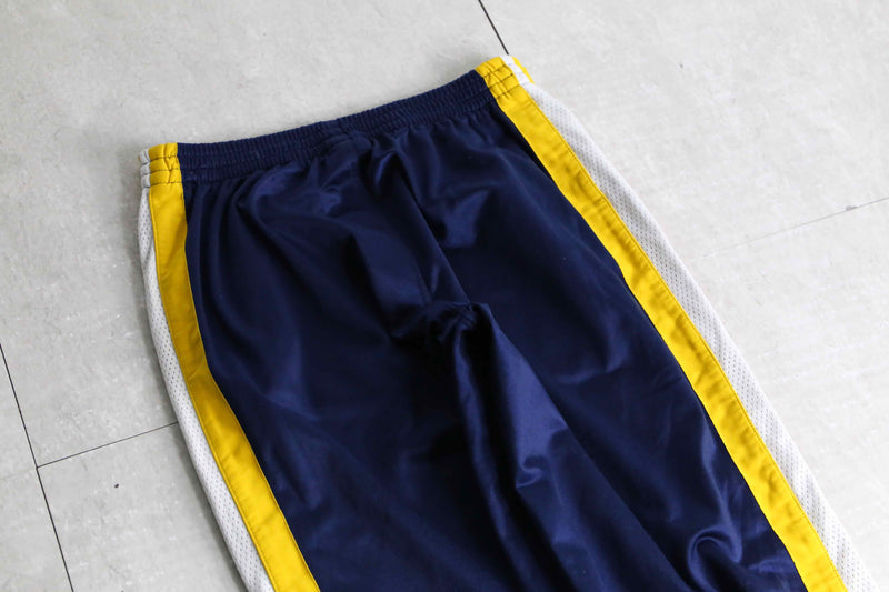 "adidas" navy×yellow side snap track pants