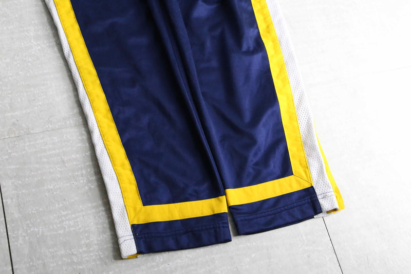 "adidas" navy×yellow side snap track pants