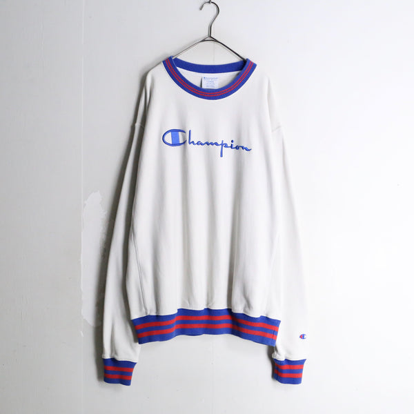 “Champion” line design white color sweat