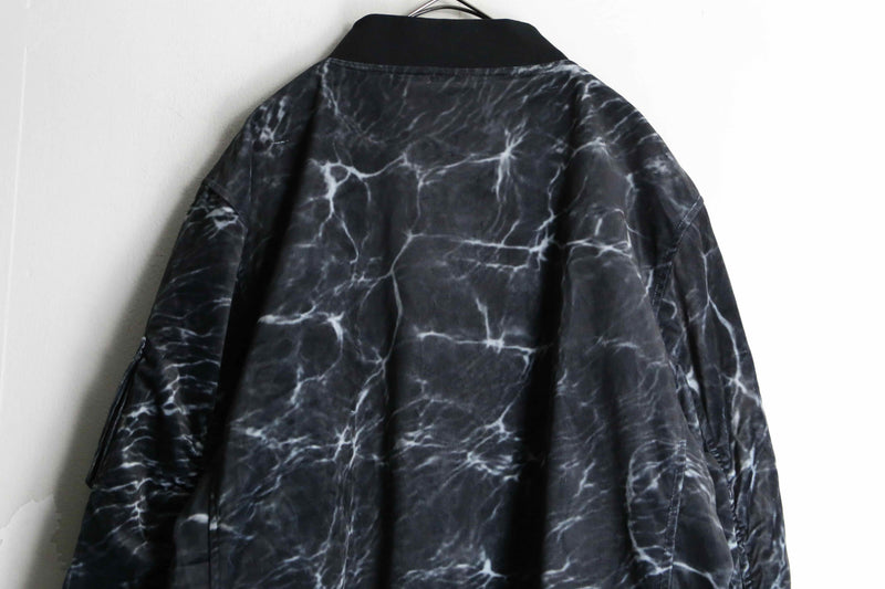 monotone marble pattern velour blouson