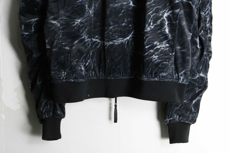 monotone marble pattern velour blouson