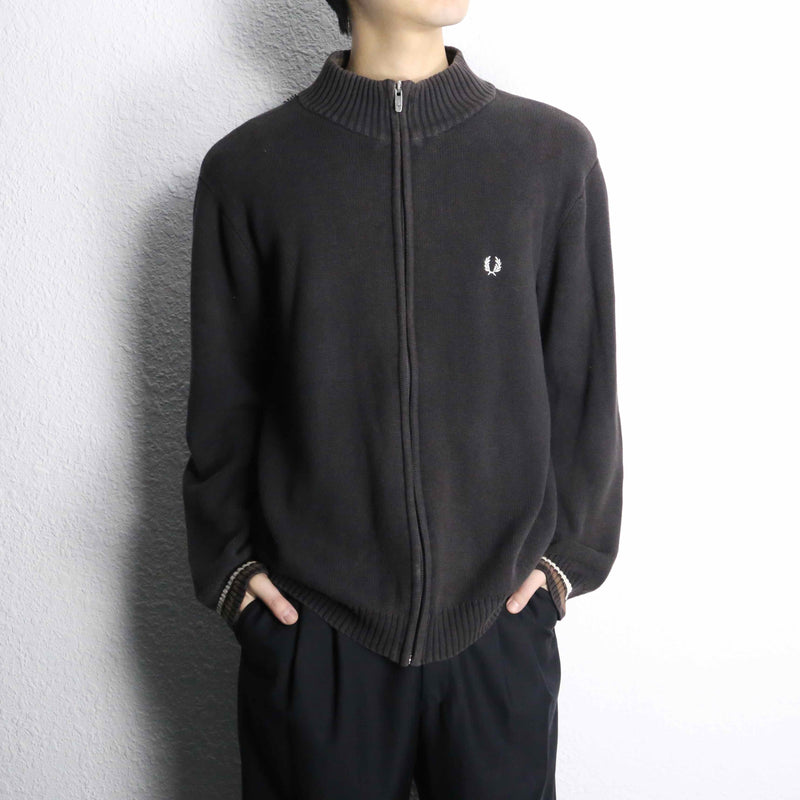 "Fred Perry" brown drivers knit