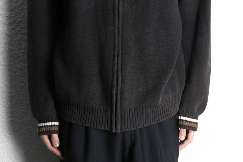 "Fred Perry" brown drivers knit