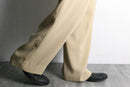 ivory stripe pattern 1tuck wide slacks