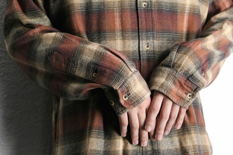 “Marlboro Classics” brown check cotton shirt