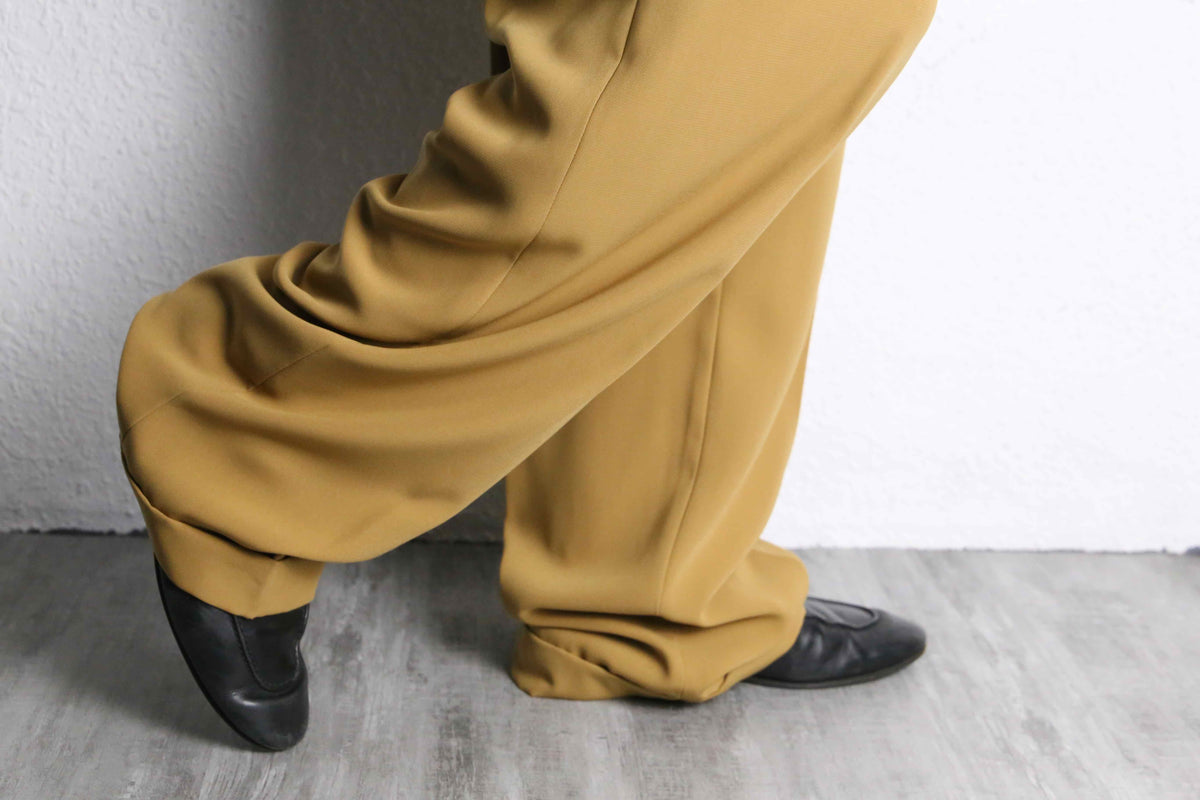 STACY ADAMS” mustard wide slacks