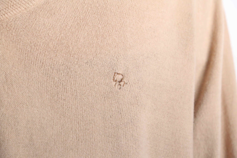 “Christian Dior”beige V-neck knit sweater