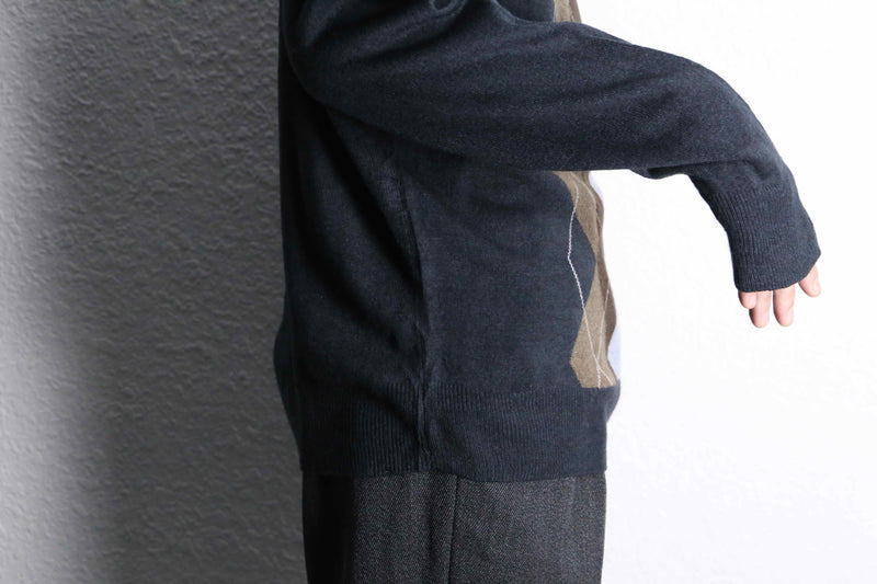 “DOCKERS” argyle check acryl knit