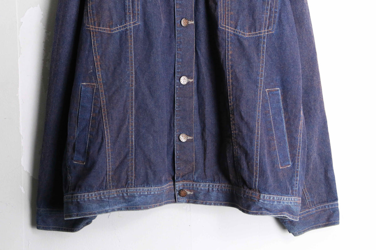 ジャケット・アウター PURPLE STAIN DENIM JACKET NUBIAN（ヌビアン）の「【PURPLE STAIN】SPRAY LOGO DENIM