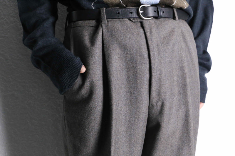 gray color stripe wool trousers